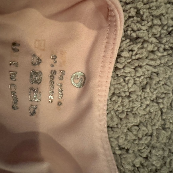 Cropped workout top bundle - Picture 5 of 5